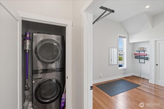 2714 N Mccarver Street, Tacoma, WA 98403