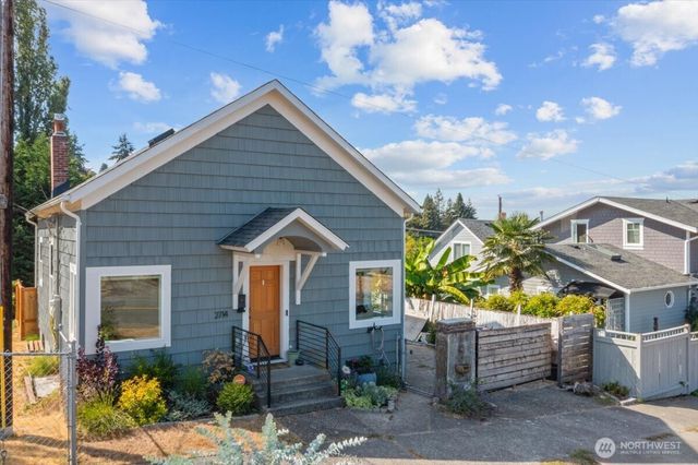 2714 N Mccarver Street, Tacoma, WA 98403