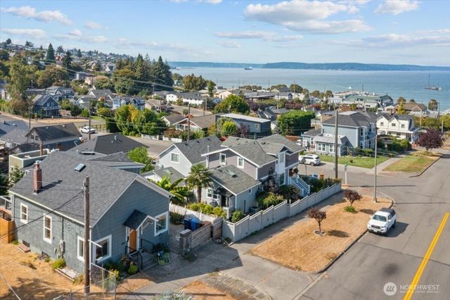 2714 N Mccarver Street, Tacoma, WA 98403