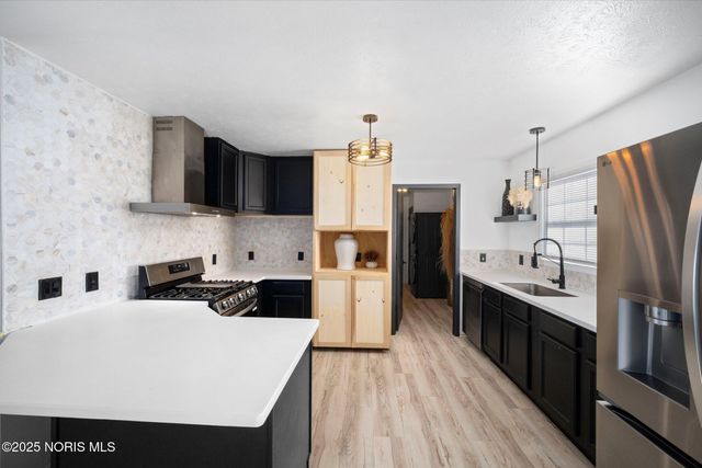 645 Clubhouse Road, Curtice, OH 43412