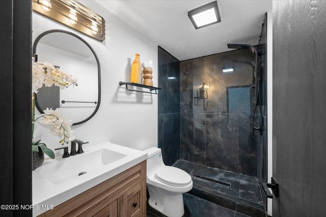 645 Clubhouse Road, Curtice, OH 43412