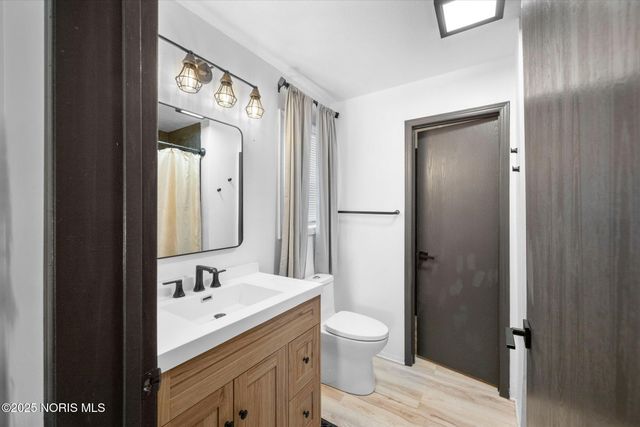 645 Clubhouse Road, Curtice, OH 43412