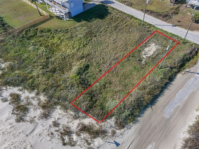 17403 Bristow Drive, Galveston, TX 77554