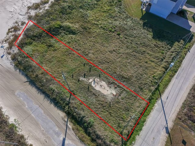 17403 Bristow Drive, Galveston, TX 77554