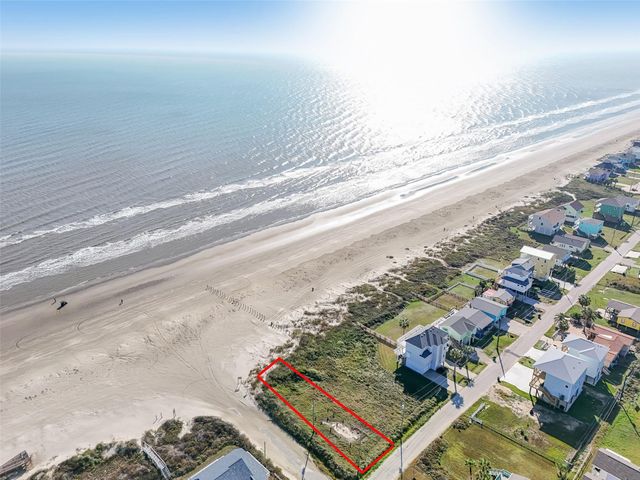 17403 Bristow Drive, Galveston, TX 77554