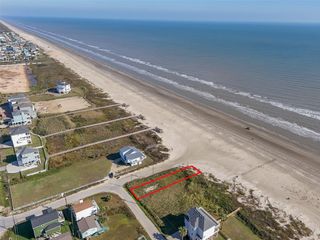 17403 Bristow Drive, Galveston, TX 77554