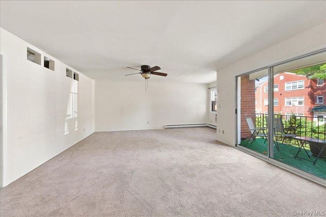 51 Fieldstone Dr 79, Hartsdale, NY 10530