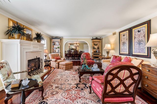 905 Sunny Lane, Wharton, TX 77488