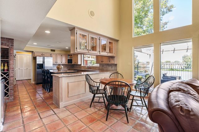 905 Sunny Lane, Wharton, TX 77488