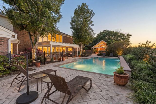 905 Sunny Lane, Wharton, TX 77488