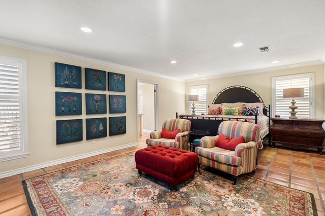 905 Sunny Lane, Wharton, TX 77488