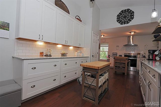 143 Terrace Garden Lane, Farmington, MO 63640