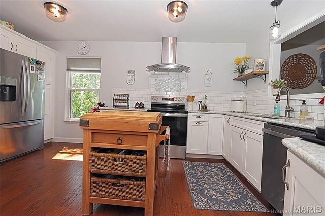 143 Terrace Garden Lane, Farmington, MO 63640