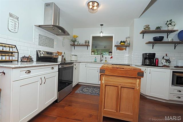 143 Terrace Garden Lane, Farmington, MO 63640