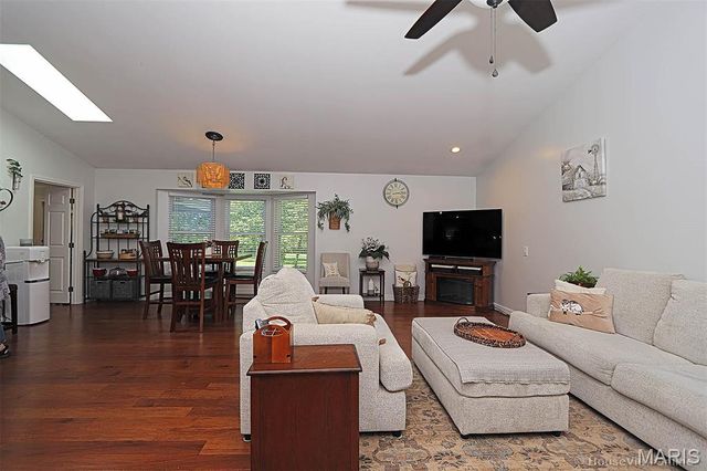 143 Terrace Garden Lane, Farmington, MO 63640