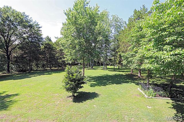 143 Terrace Garden Lane, Farmington, MO 63640
