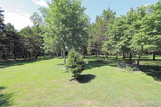 143 Terrace Garden Lane, Farmington, MO 63640