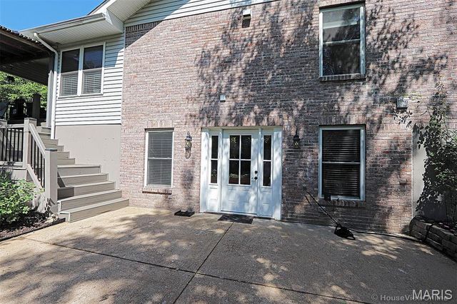 143 Terrace Garden Lane, Farmington, MO 63640
