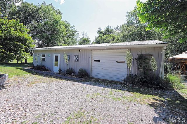143 Terrace Garden Lane, Farmington, MO 63640