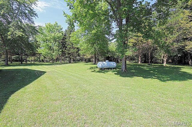 143 Terrace Garden Lane, Farmington, MO 63640
