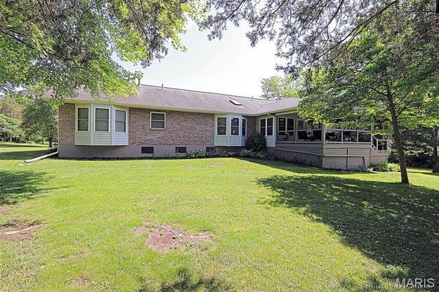 143 Terrace Garden Lane, Farmington, MO 63640