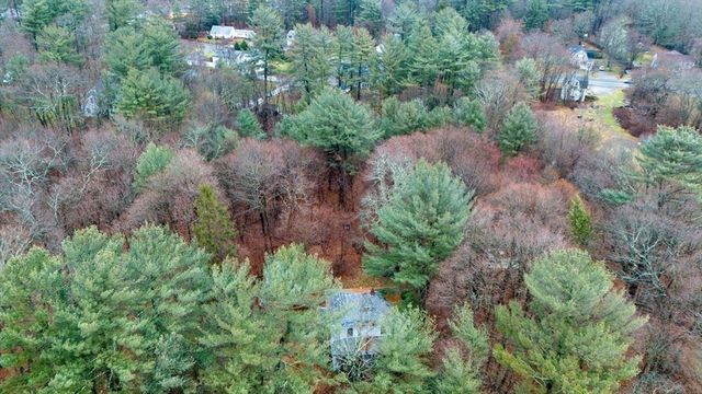 75 School Street, Hanover, MA 02339