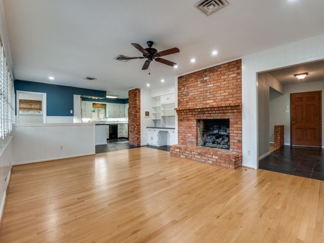 2816 Bonnywood Lane, Dallas, TX 75233