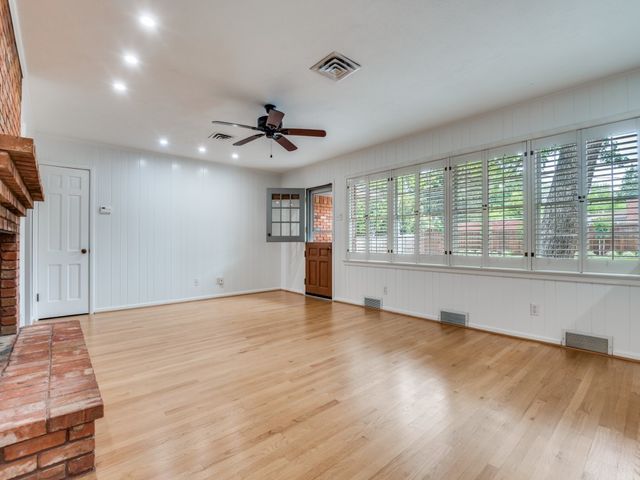 2816 Bonnywood Lane, Dallas, TX 75233