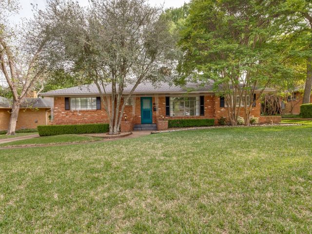 2816 Bonnywood Lane, Dallas, TX 75233