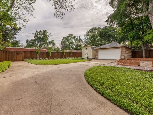2816 Bonnywood Lane, Dallas, TX 75233