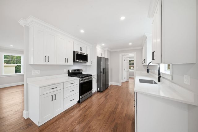 45 County St, Blackstone, MA 01504