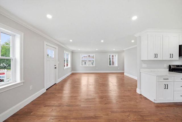 45 County St, Blackstone, MA 01504