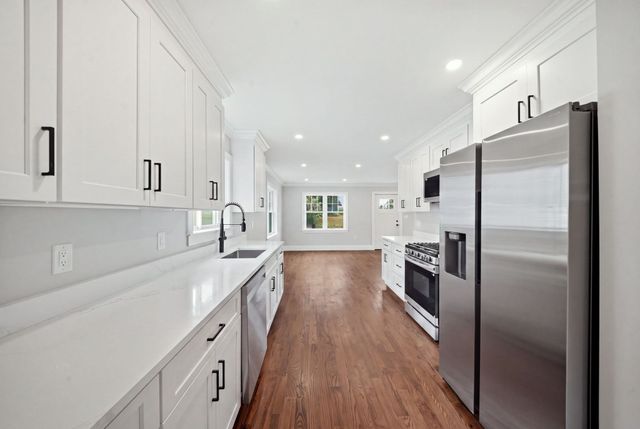 45 County St, Blackstone, MA 01504