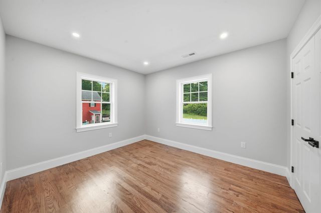 45 County St, Blackstone, MA 01504