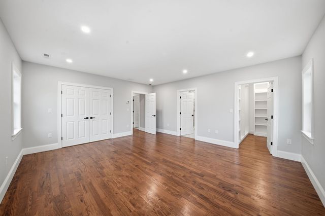 45 County St, Blackstone, MA 01504