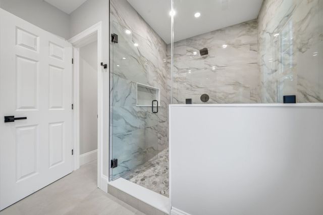 45 County St, Blackstone, MA 01504