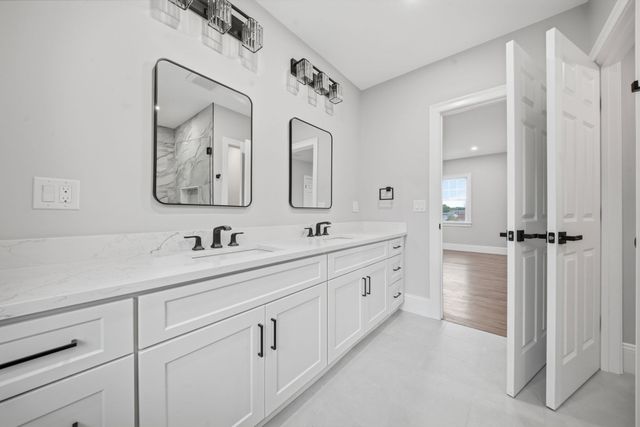 45 County St, Blackstone, MA 01504