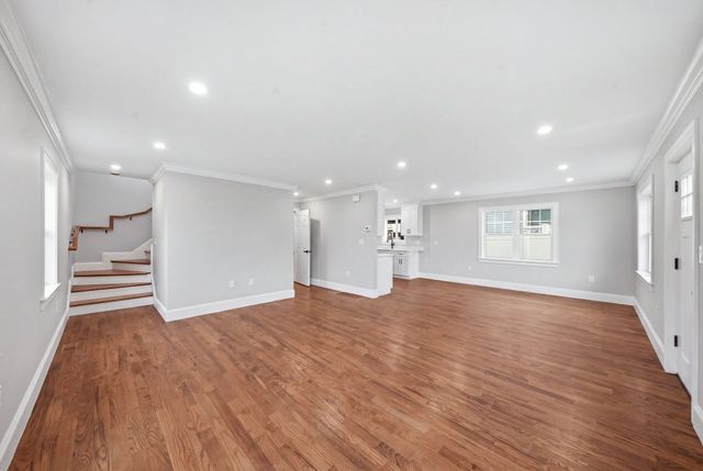 45 County St, Blackstone, MA 01504