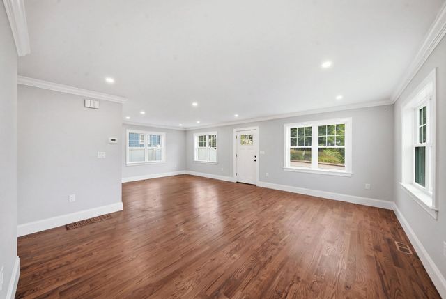 45 County St, Blackstone, MA 01504