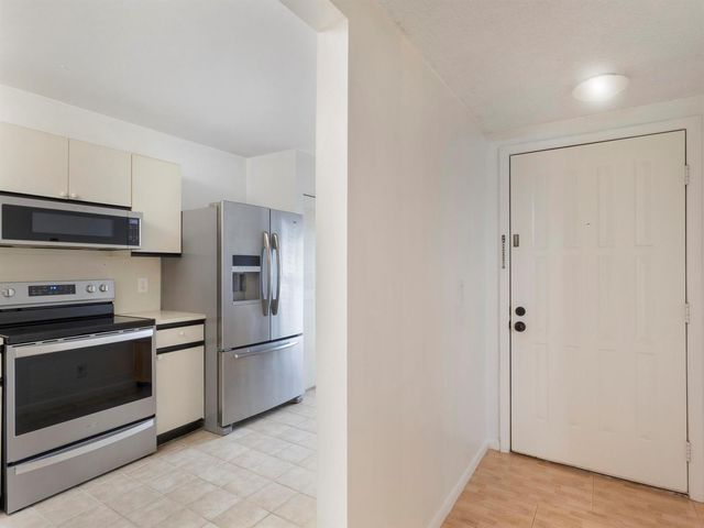 3349 Lucerne Park Drive, Greenacres, FL 33467