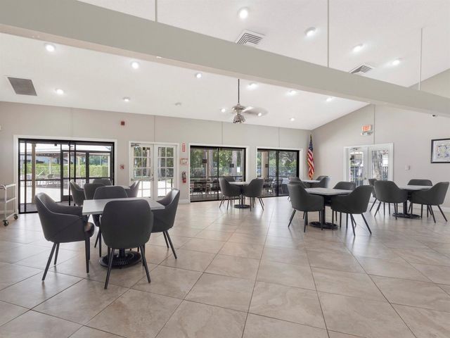 3349 Lucerne Park Drive, Greenacres, FL 33467