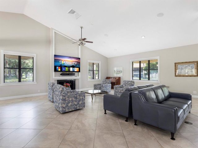 3349 Lucerne Park Drive, Greenacres, FL 33467