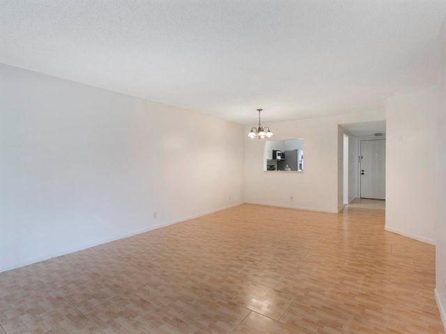3349 Lucerne Park Drive, Greenacres, FL 33467