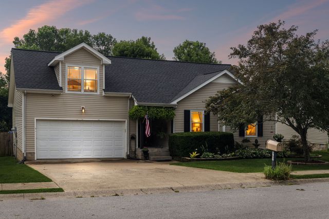 967 Cindy Jo Ct, Clarksville, TN 37040