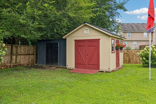967 Cindy Jo Ct, Clarksville, TN 37040
