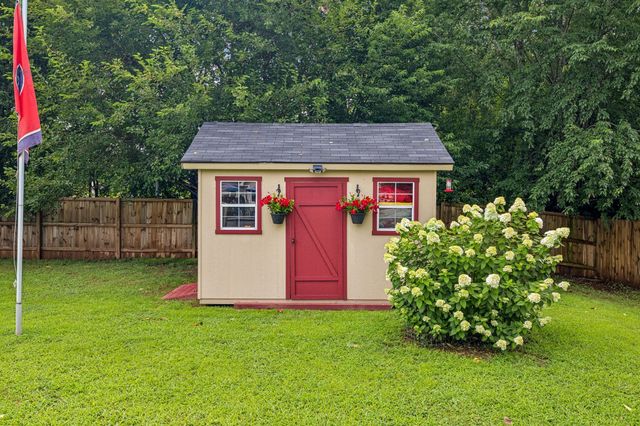 967 Cindy Jo Ct, Clarksville, TN 37040