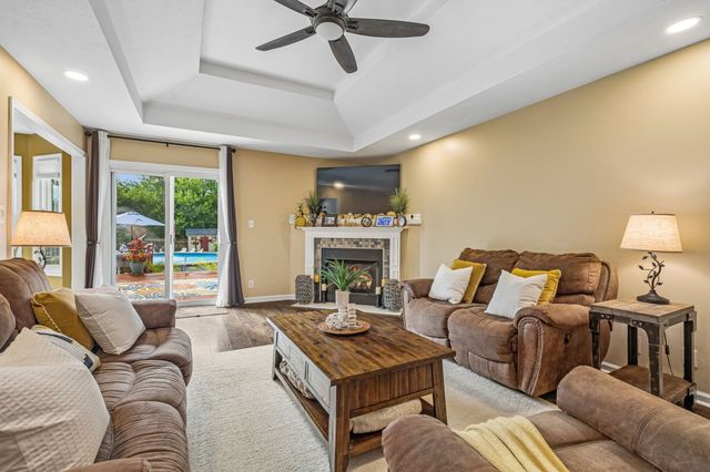 967 Cindy Jo Ct, Clarksville, TN 37040