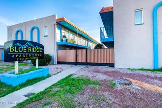 819 S STAPLEY Drive 3, Mesa, AZ 85204