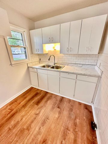 2319 W Beauregard Avenue, San Angelo, TX 76901