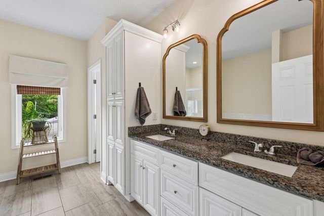 4663 Suffolk Road, Mound, MN 55364